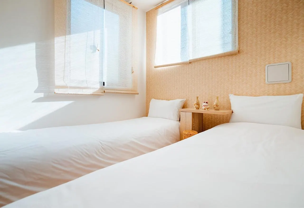 Ustay Nippori Tokyo