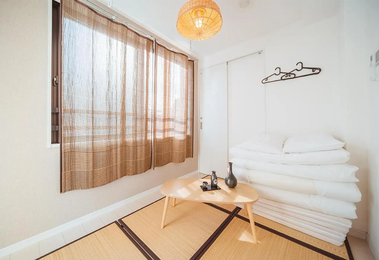 Ustay Nippori Tokyo 0*,